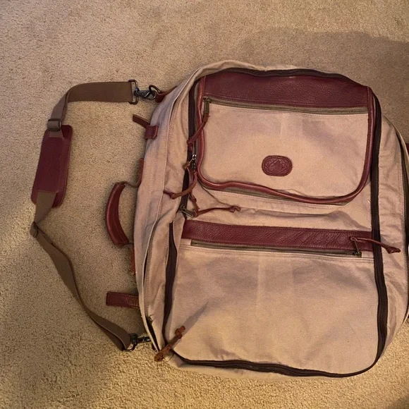 The Territory Ahead | Bags | Euc Territory Ahead Convertible 